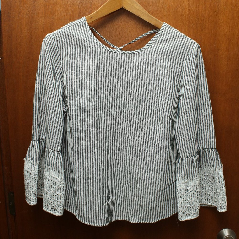 Gray & White Striped Bell Sleeve Blouse